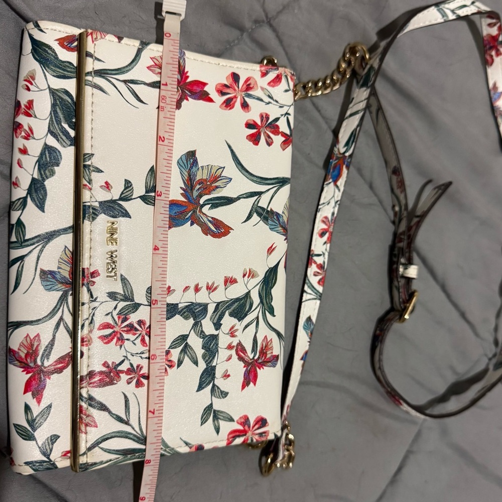 SOLD
Nine West Multicolor Floral Crossbody Bag